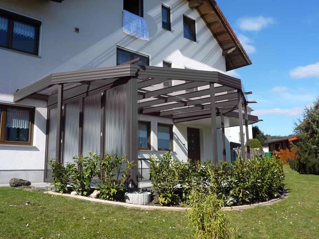 (Moderne Terrassenüberdachung | metam)